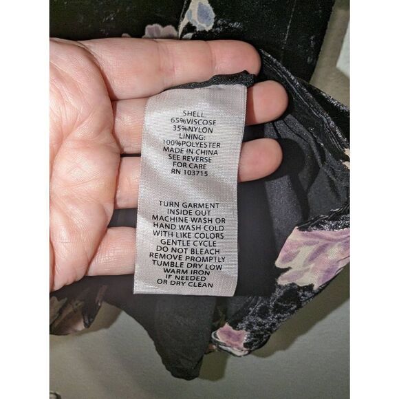 Women's Nanette Lepore Sz 8 Moody Romance Black and Pink Floral Velvet Dress - Picture 10 of 16